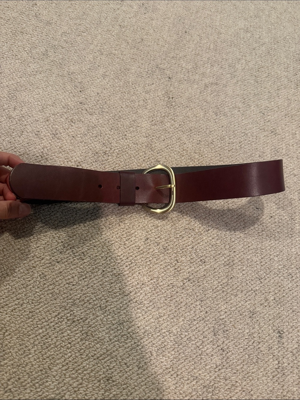 Banana Republic Classic Women's Leather Belt with Gold Buckle - Burgundy Brown